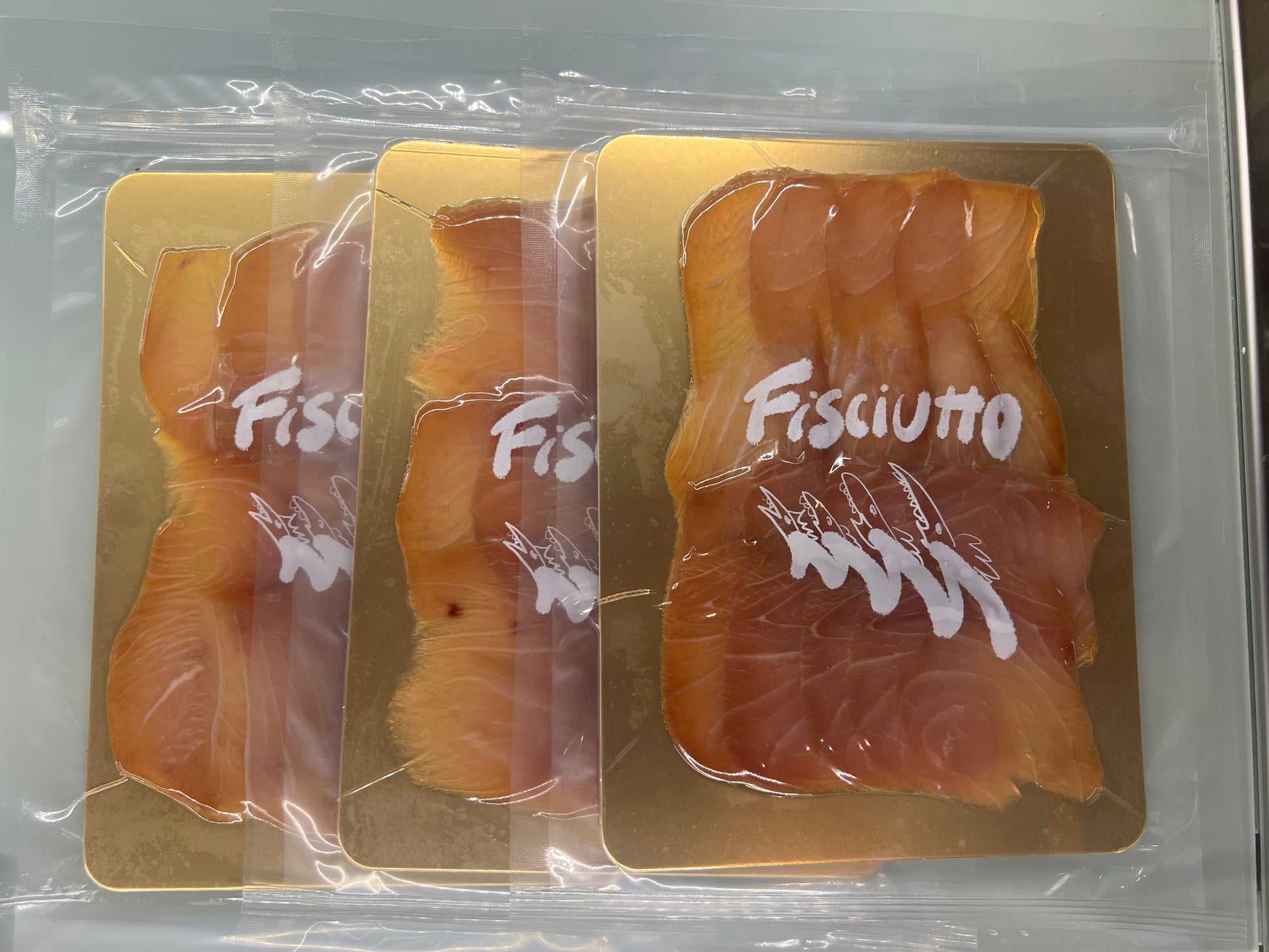 古魚火腿 フィシュット（魚の生ハム）